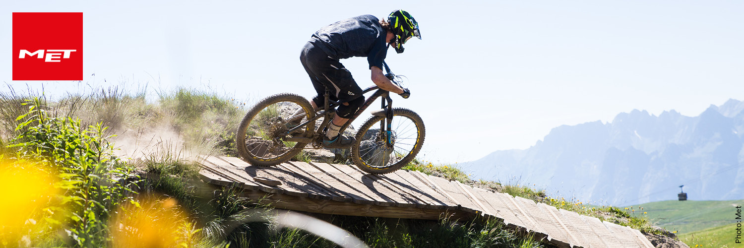 cascos met bicicletas