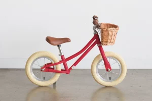 Bicicleta de equilibrio Bobbin Gingersnap Cereza-detalle