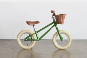 Bobbin-Moonbug-12-sin-pedales-de-equilibrio Verde